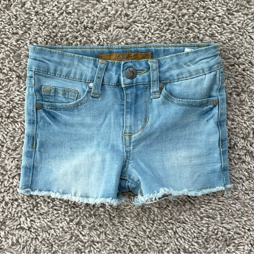 👶🏻5/$10👶🏻 Girls Joe’s Jeans Shorts